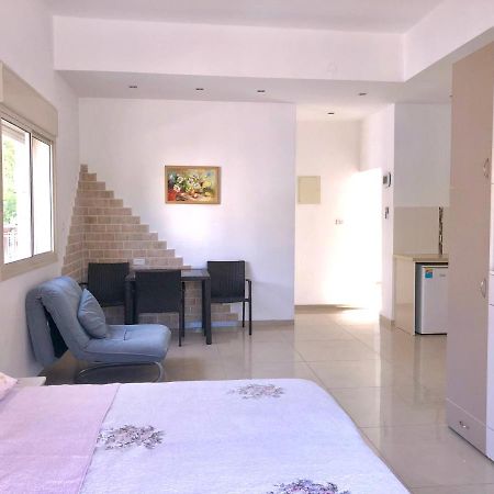 Bat Galim - Luxury Apartment By The Sea Haifa Ngoại thất bức ảnh