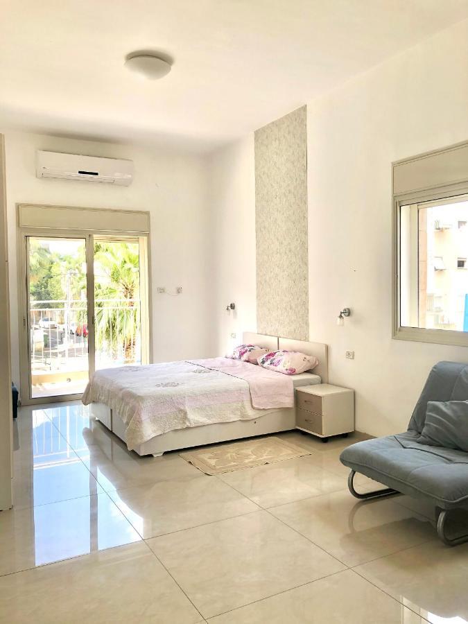 Bat Galim - Luxury Apartment By The Sea Haifa Ngoại thất bức ảnh